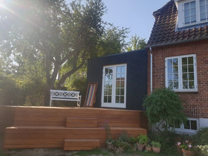 trappe op til terrasse